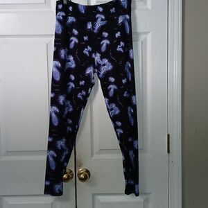 Galaxy black purple blue print leggings super soft  Sz L NWOT